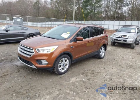 2017 Ford Escape Se z USA, uszkodzony, nr VIN 1FMCU0GD5HUD24569